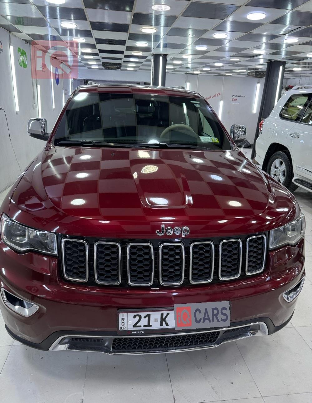 جیپ گراند شیرۆکی